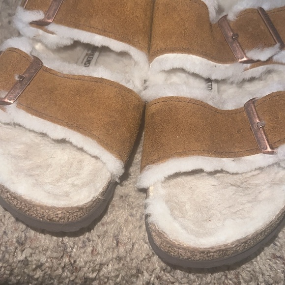 Birkenstock Arizona Sandal - Picture 2 of 5